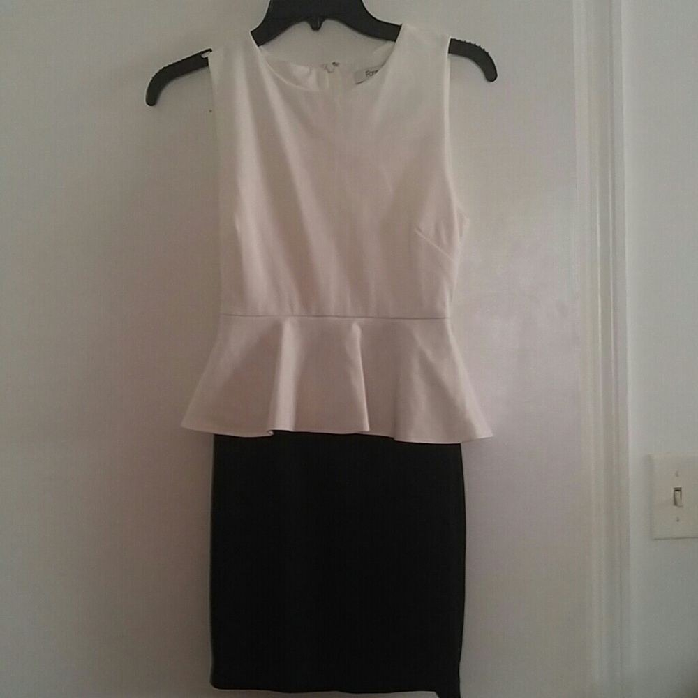 Forever 21 formal black and white dress